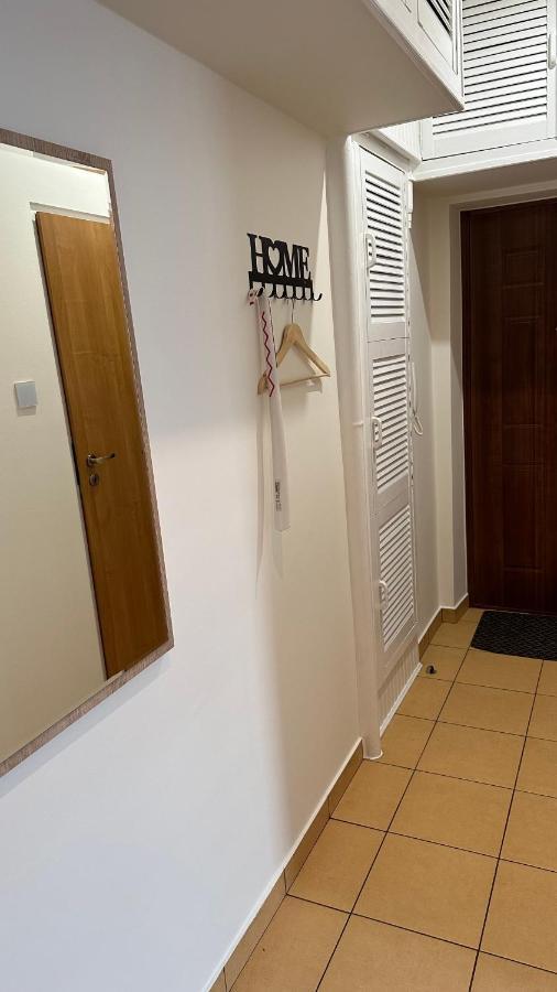In - Wlokniarzy Apartament *